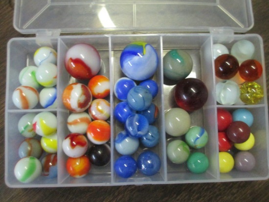 Lots of Vintage Marbles - con 317