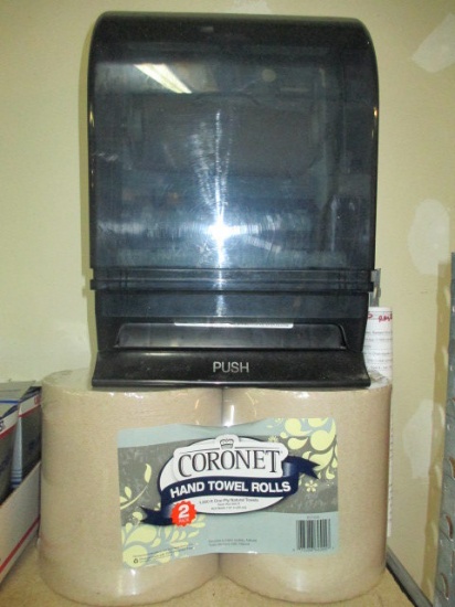 Paper Towel Dispenser with Paper Towels -> Will not be Shipped! <- con 311