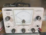 HeathKit Audio Generator - Model I6-72 - Powers Up -> Will not be Shipped! <- con 317