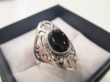 Sterling Silver Ring - Size 7.5 - con 583