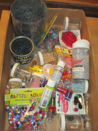 Flat of Assorted Containers of Glitter - con 500