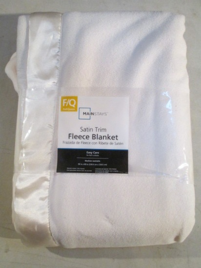 New Satin Trim Fleece Blanket - 90x90 -> Will not be Shipped! <- con 317
