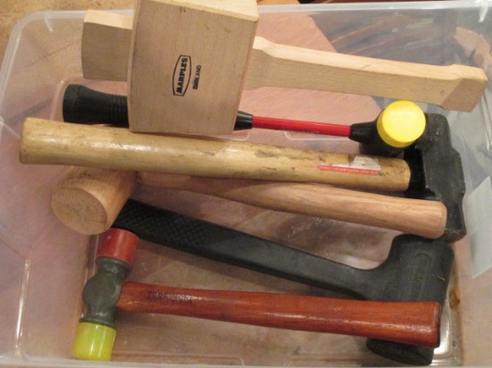 Assorted Dead Blow Hammers and Wood Mallets - like new - con 181