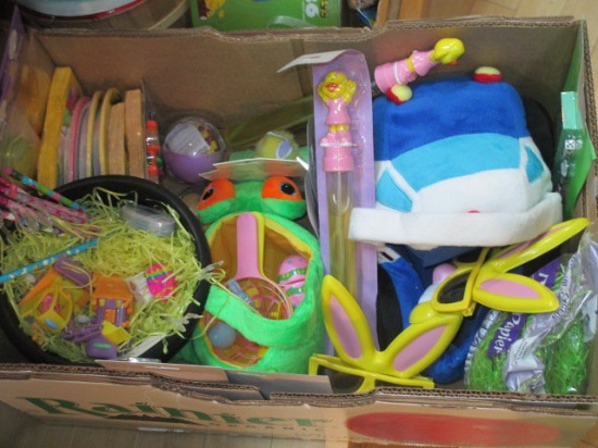 Lot of over 50 New Easter Items Will Not Be Shipped con 576