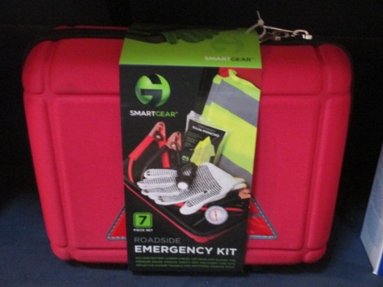 New 7 Piece Emergency Roadside Kit con 576