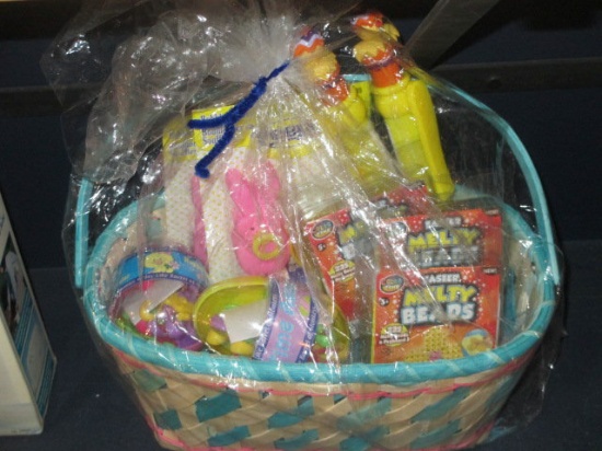 New Easter Basket w/Animals and Toys Will Not Be Shipped con 576