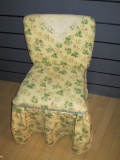 Slipper Chair Will Not Be Shipped con 585