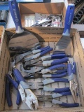 Lot of Kobalt Tools Pliers, Dikes, Snips and more con 181