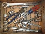 Lot of Assorted Craftsman tools con 317