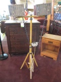 Halogen Work light on stand works Will Not Be Shipped con 454