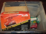 Makita Dual Finish Sander and misc tools Will not Be Shipped con 454