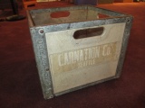 Vintage Carnation milk crate Will not Be Shipped con 75