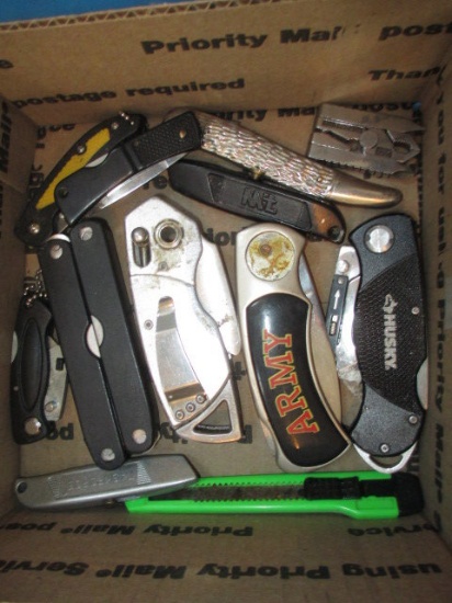 Lot of Knives con 757