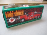 1929 Die Cast Mack Fire Truck con 346