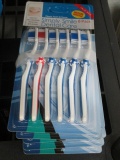 6 New Packages of 6 toothbrushes con 75