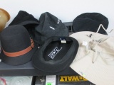 Assorted Hat and Cap Lot con 12