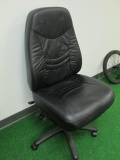 Black Office Chair -> Will not be Shipped! <- con 12