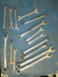 Lot of Large Craftsman Wrenches con 595