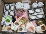 Lot of Napkin Rings, Salts and more No Shipping con 612