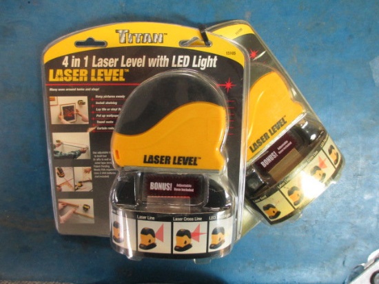 New - 4-in-1 Level with LED Light - con 471