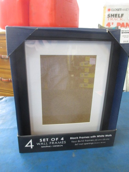 Set of 4 New Wall Frames -> Will not be Shipped! <- con 576