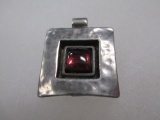 Sterling Silver Pendant  with Ruby Stone - con 583