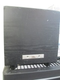 JBL Powered Base Speaker -> Will not be Shipped! <- con 454