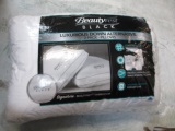 2 New Beauty rest Down Pillows - con 576