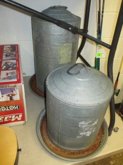 Two Chicken Water Cans/feeders - 5 Gal and 7 Gal -> Will not be Shipped! <- con 576