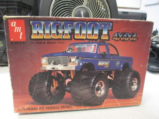 1984 Big Foot Model New - con 311