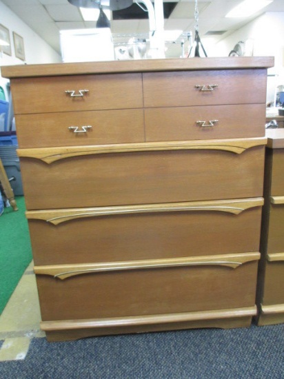 4 Drawer Highboy Dresser -> Will not be Shipped! <- con 11