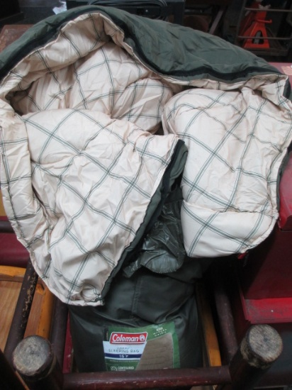 Coleman King Sleeping Bag - 39x84 -> Will not be Shipped! <- con 627