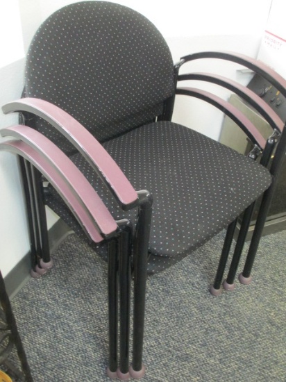 3 Stacking Chairs -> Will not be Shipped! <- con 317