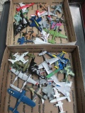 Two Boxes of Metal Model Airplanes  - con 757