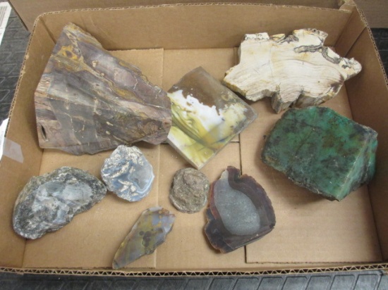 Lot of Rocks Cut and Uncut con 617
