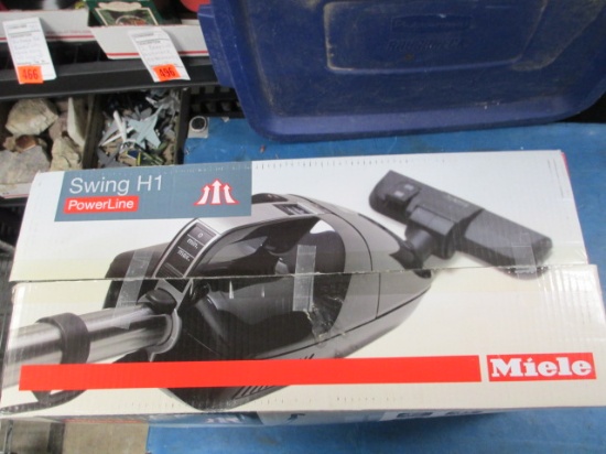 New Miele Swing Hi Powerline Floor Cleaner Will Not Be Shipped con 514