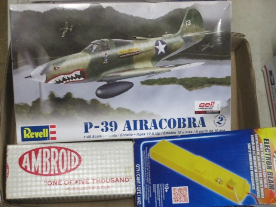 Revell P-39 Model Ambroid Train Model and Rocket Launcher con 317