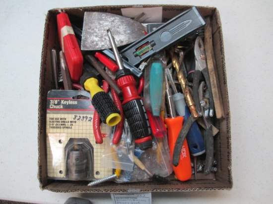 Drivers Knives Pliers and other tools con 757