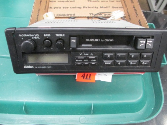 Clarion Car Cassette Deck and Radio - con 757