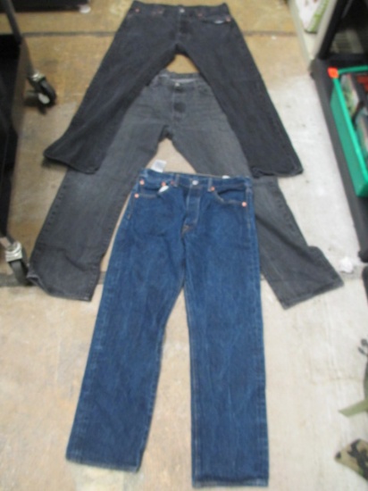 3 Pair - Like New - Levis 51 - Two 38x32, one 33x30 - con 634