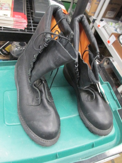 New Leather Boots - Size 10 - Gortex - con 1