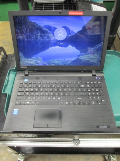 Laptop Windows 10 - Intel I-5 8G Ram - 1TB Hard Drive - con 651