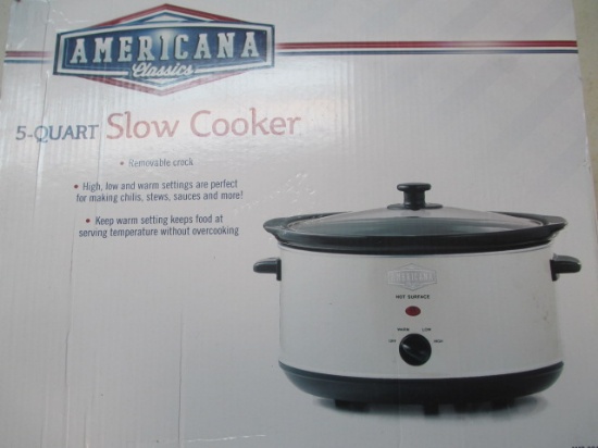 New in Box - 5 Quart Slow Cooker - con 634