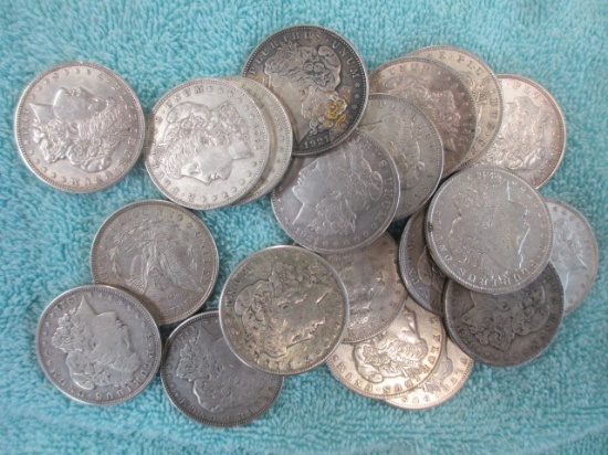 Twenty 1921 Morgan  Silver Dollars - con 200