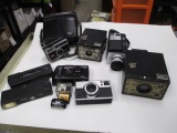 Vintage Cameras - Will not be shipped - con 672
