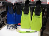 Two Pairs of Diving Fins With Snorkle - Sea-Quest and US Divers - Will not be shipped - con 476