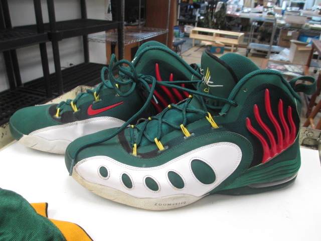 gary payton shoes green
