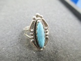 Sterling Silver Ring - size 5.75 - con 447