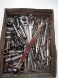 Craftsman Sockets and Wrenches - con 757