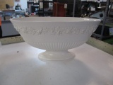 Wedgewood Center Piece Bowl 12 inch long Will Not Be Shipped con 672